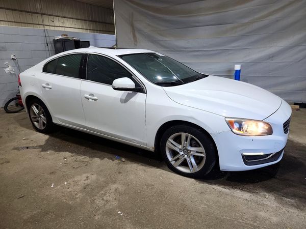 2014 VOLVO S60