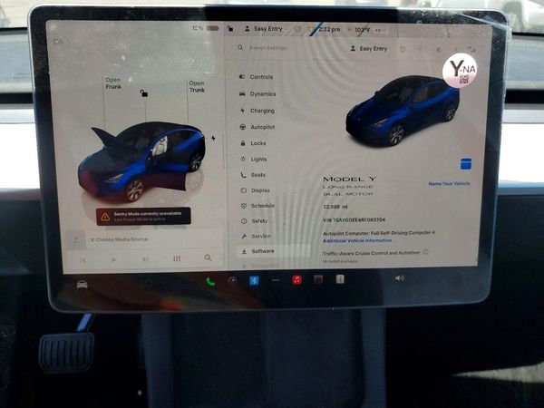 2024 TESLA MODEL Y