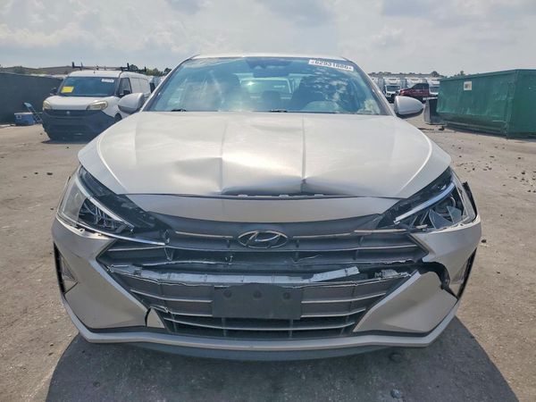 2019 HYUNDAI ELANTRA