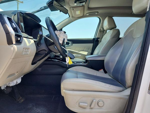 2021 KIA SORENTO SX, SXP