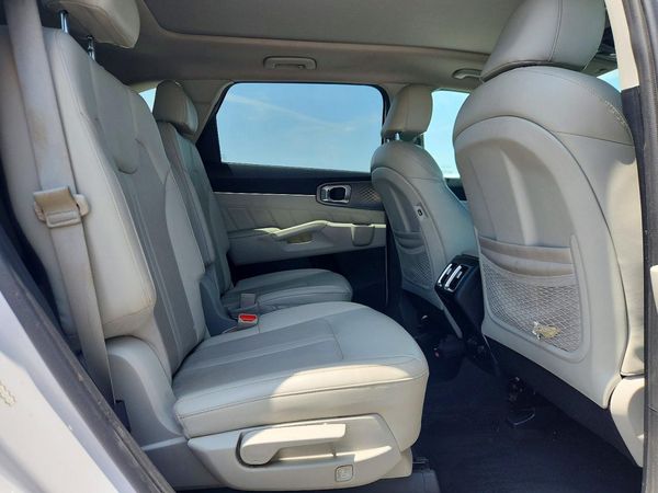2021 KIA SORENTO SX, SXP
