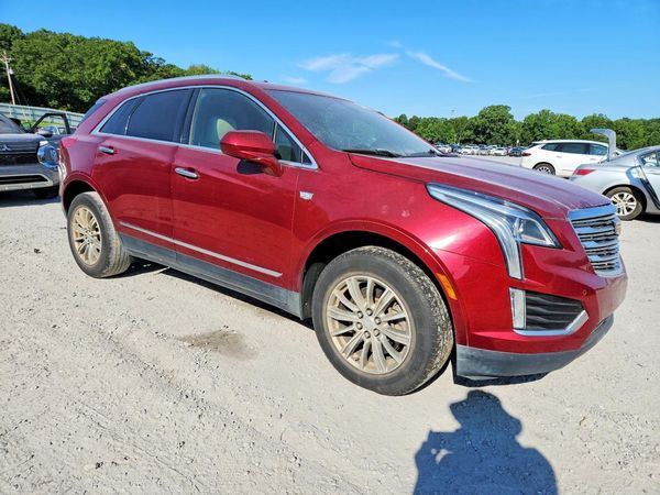 2017 CADILLAC XT5 Luxury
