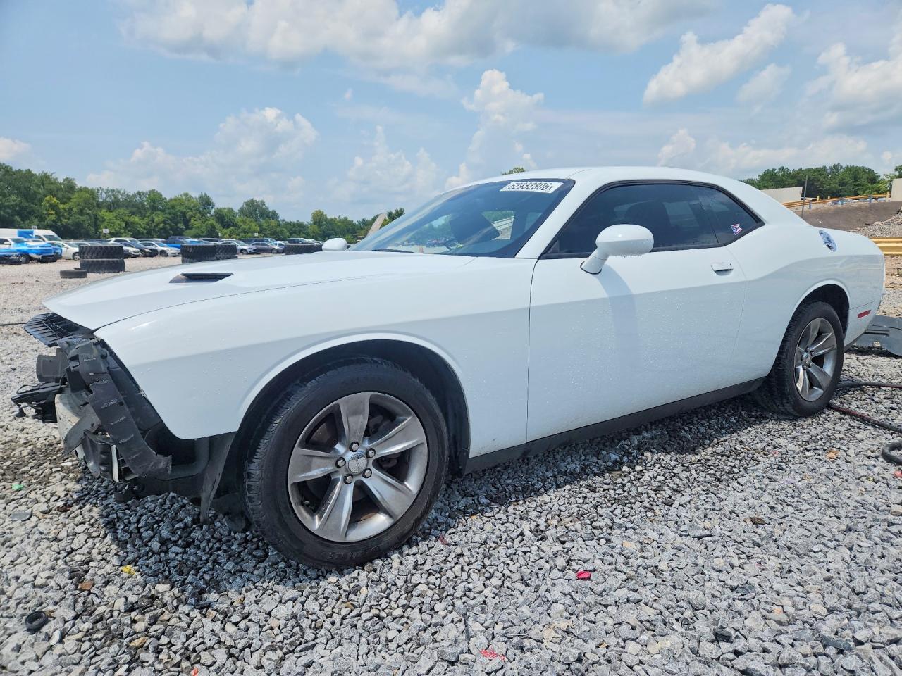 2016 DODGE CHALLENGER SXT