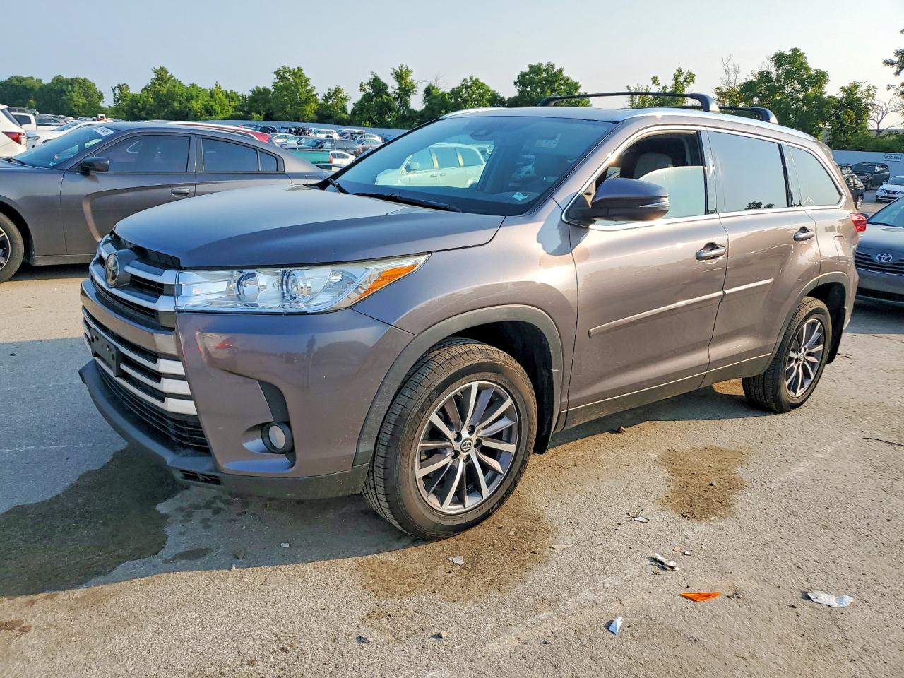 2019 TOYOTA HIGHLANDER SE/XLE