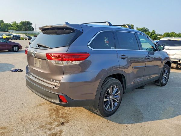 2019 TOYOTA HIGHLANDER SE/XLE