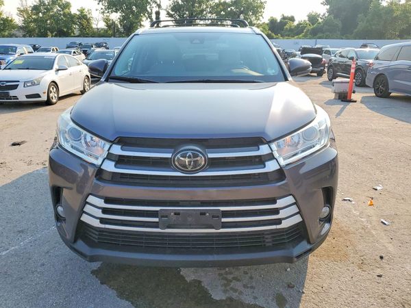2019 TOYOTA HIGHLANDER SE/XLE