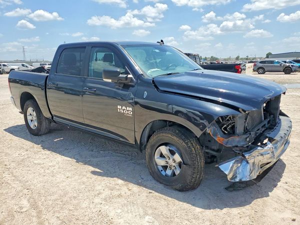 2020 RAM 1500 CLASSIC SLT