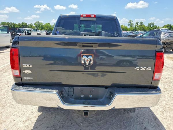 2020 RAM 1500 CLASSIC SLT