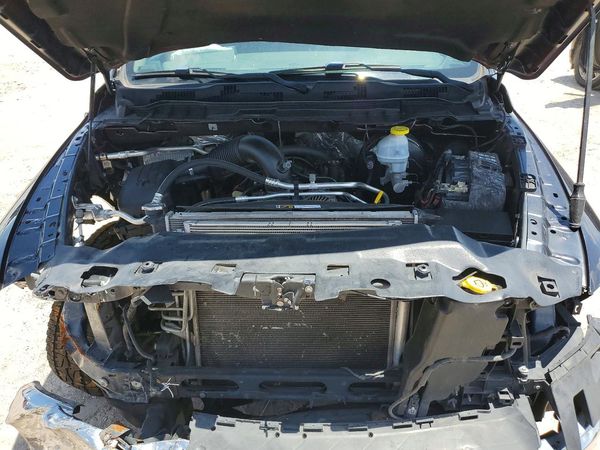 2020 RAM 1500 CLASSIC SLT