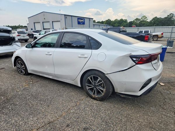 2022 KIA FORTE FE, LXS