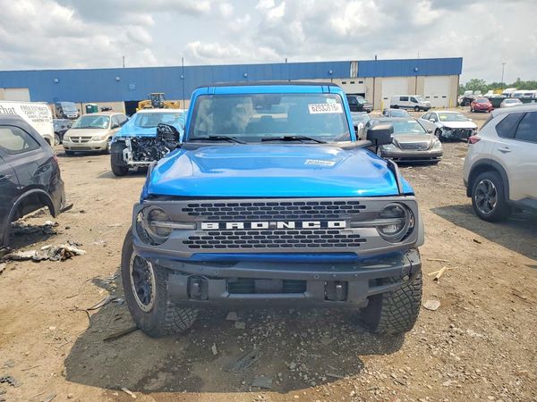 2021 FORD BRONCO