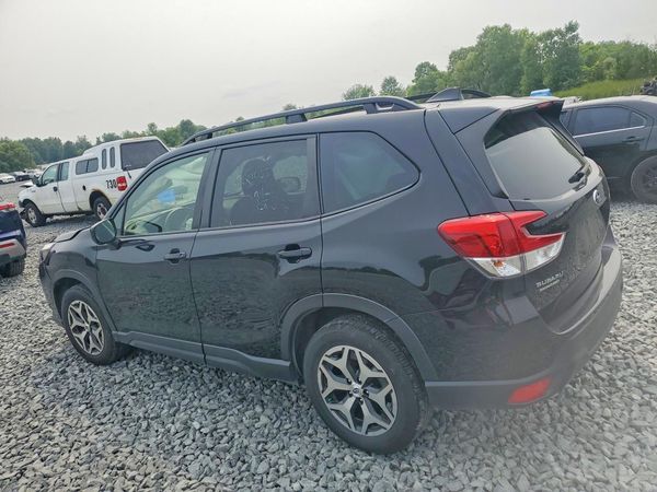 2024 SUBARU FORESTER Premium Base
