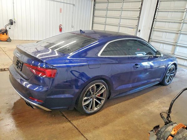 2018 AUDI S5