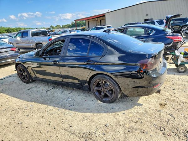 2014 BMW 320