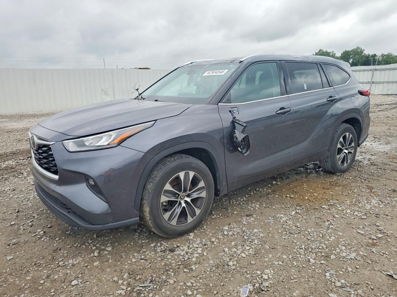 2020 TOYOTA HIGHLANDER XLE