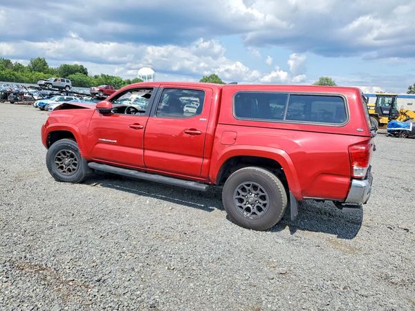 2017 TOYOTA TACOMA
