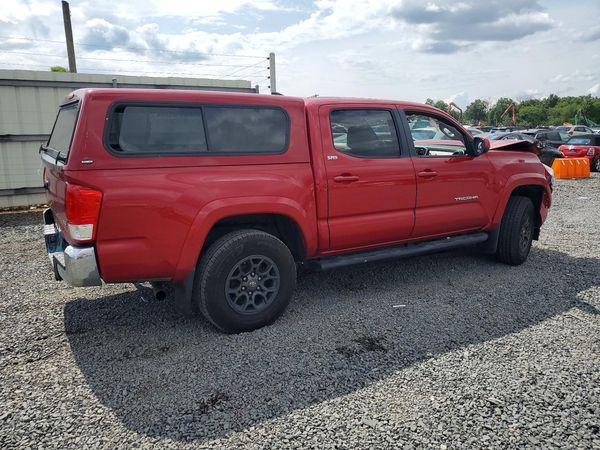 2017 TOYOTA TACOMA