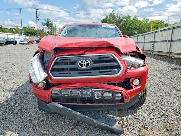 2017 TOYOTA TACOMA