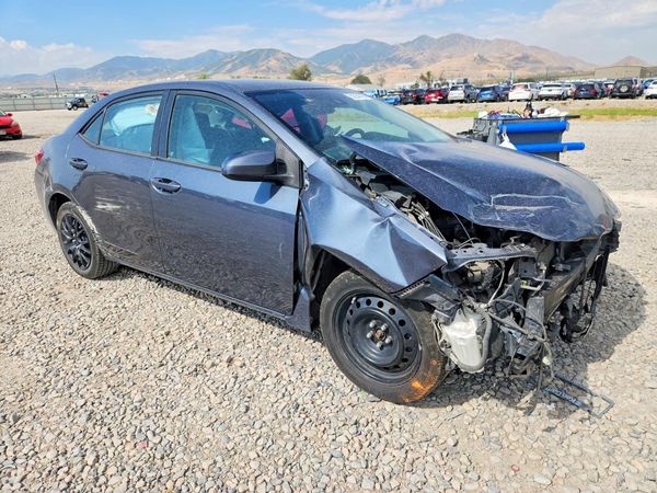 2017 TOYOTA COROLLA