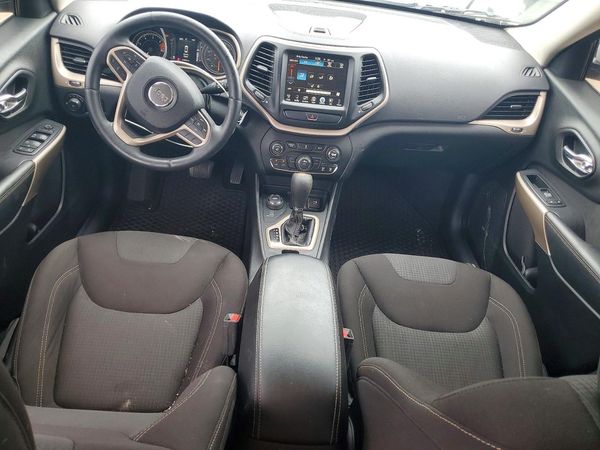 2017 JEEP CHEROKEE LATITUDE 4X4