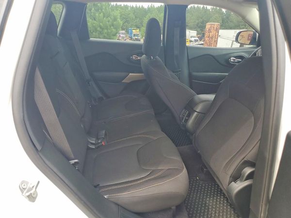 2017 JEEP CHEROKEE LATITUDE 4X4