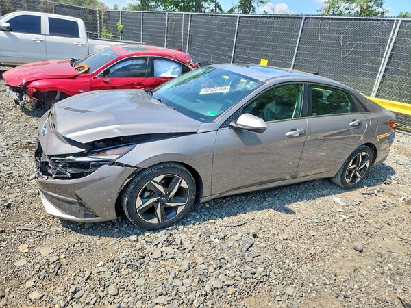 2021 HYUNDAI ELANTRA Limited