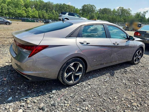 2021 HYUNDAI ELANTRA Limited