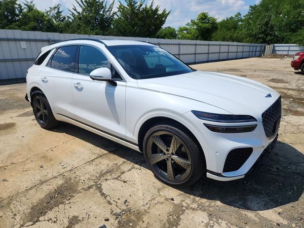 2025 GENESIS GV70