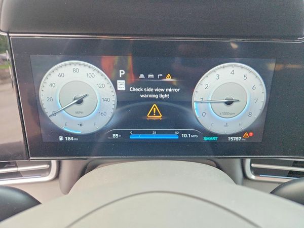 2024 HYUNDAI ELANTRA SEL w/ Convenience Pkg