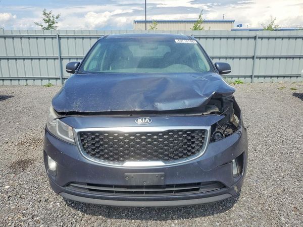 2016 KIA SEDONA EX - Middle level
