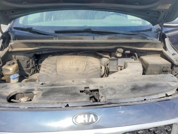 2016 KIA SEDONA EX - Middle level