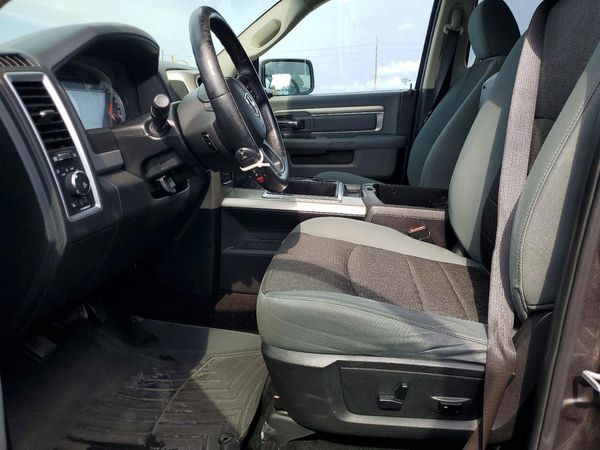 2014 RAM 1500 SLT