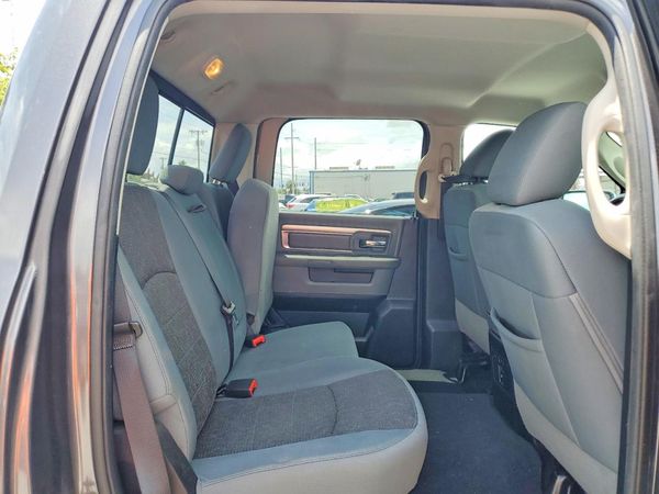 2014 RAM 1500 SLT