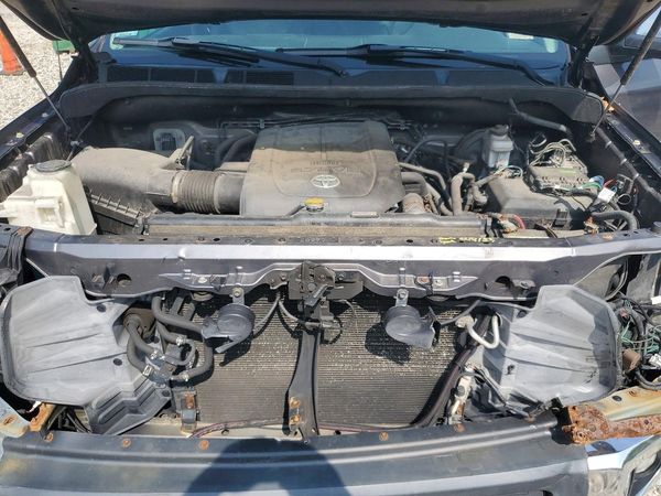 2015 TOYOTA TUNDRA Limited Grade