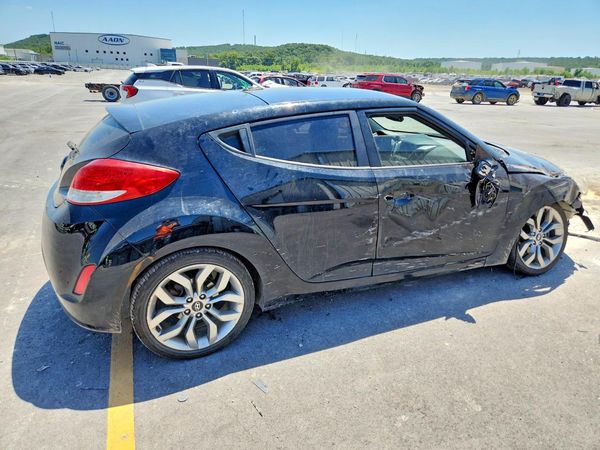 2015 HYUNDAI VELOSTER GLS(Middle)