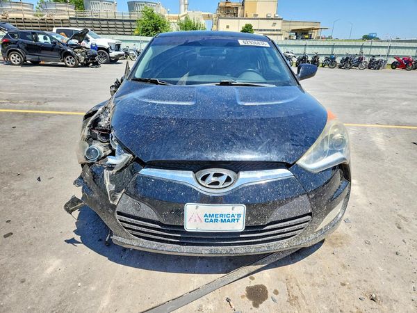 2015 HYUNDAI VELOSTER GLS(Middle)