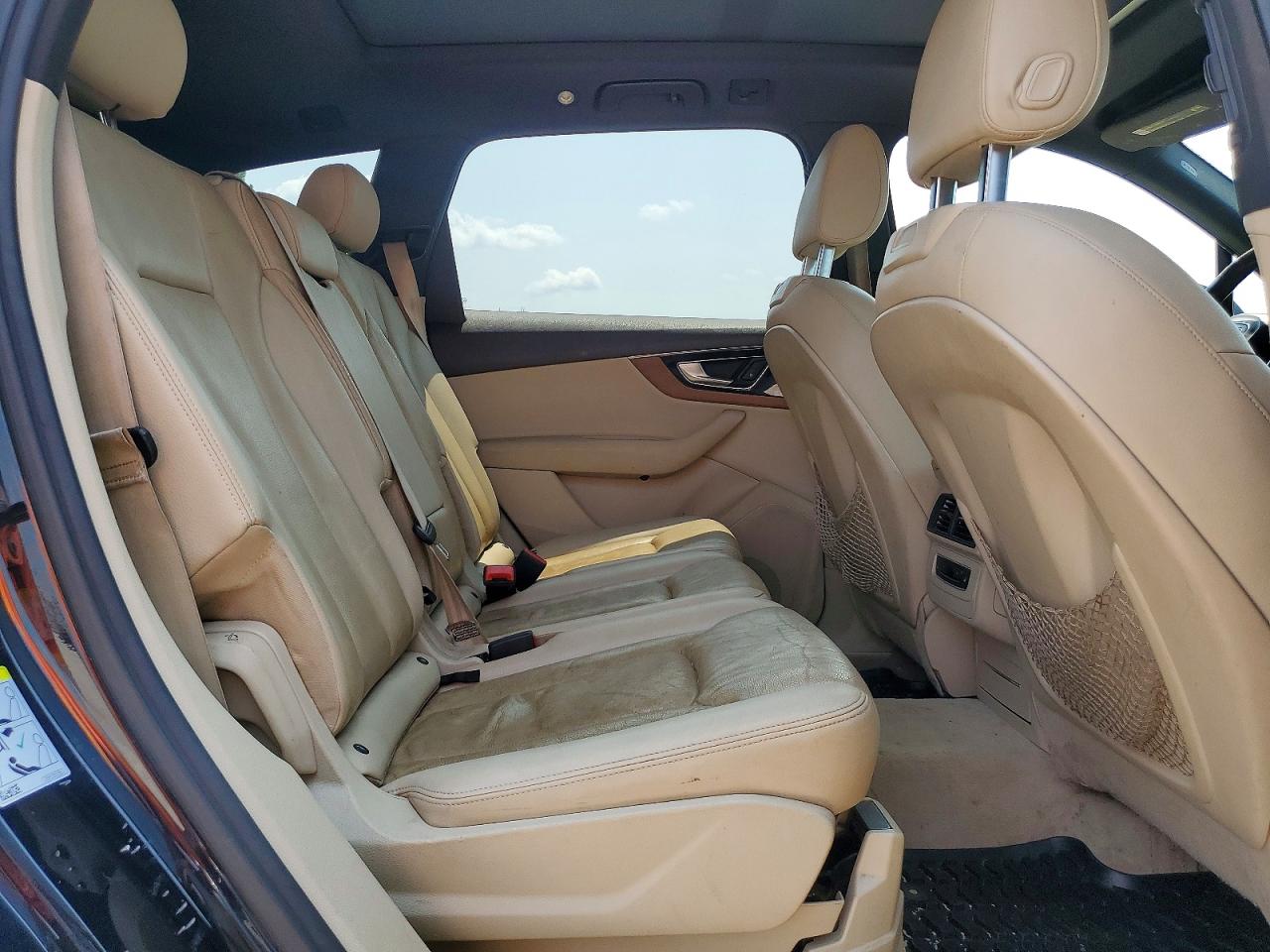 2017 AUDI Q7 quattro Premium Plus