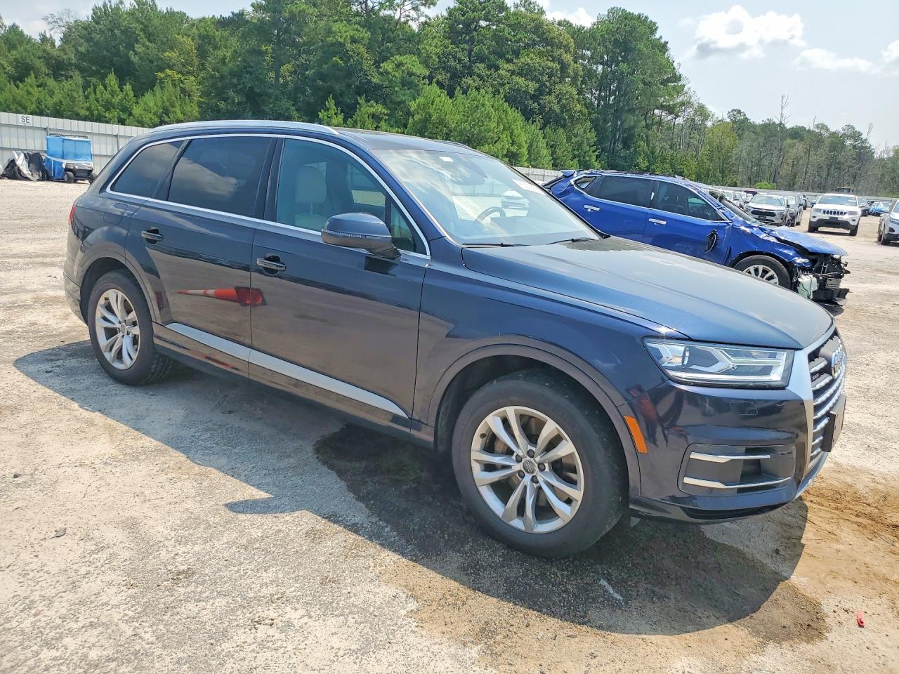 2017 AUDI Q7 quattro Premium Plus