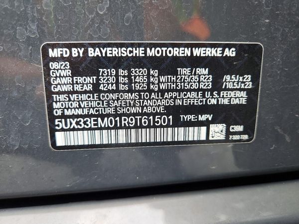 2024 BMW X7 M60i
