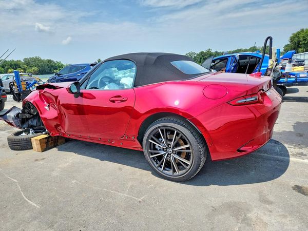 2026 MAZDA MX-5 MIATA Grand Touring