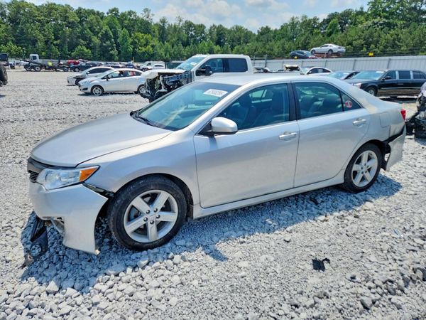 2013 TOYOTA CAMRY