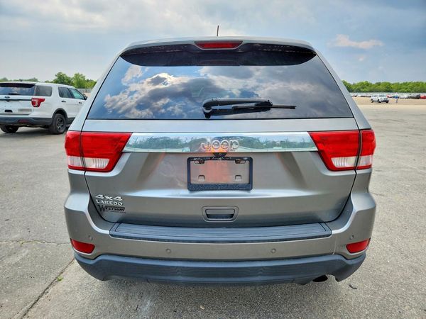 2012 JEEP CHEROKEE Laredo
