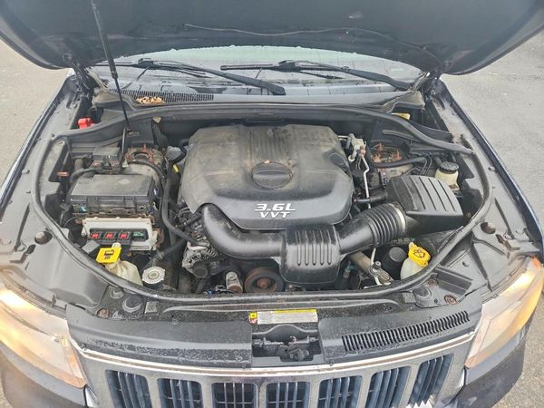 2012 JEEP GRAND CHER Laredo
