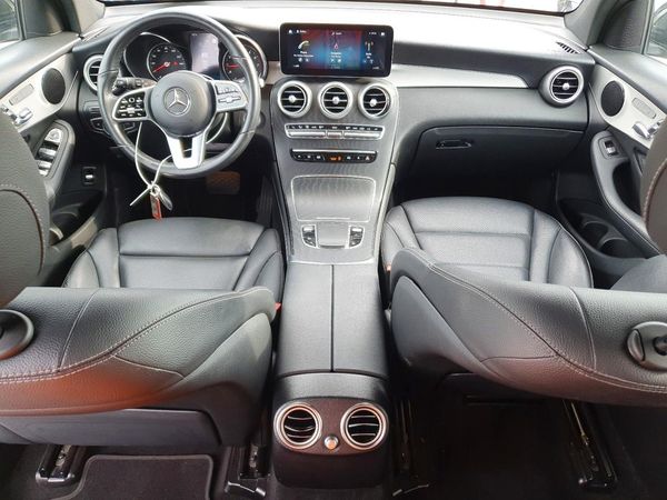 2020 MERCEDES-BENZ GLC GLC300