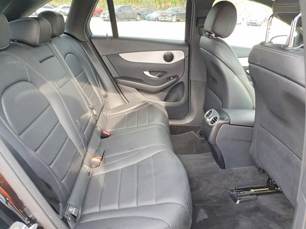 2020 MERCEDES-BENZ GLC GLC300