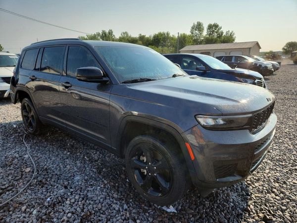 2022 JEEP GRAND CHEROKEE