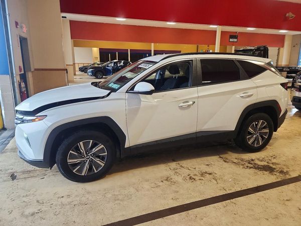 2024 HYUNDAI TUCSON