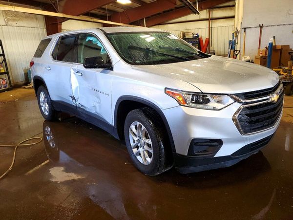 2019 CHEVROLET TRAVERSE LS