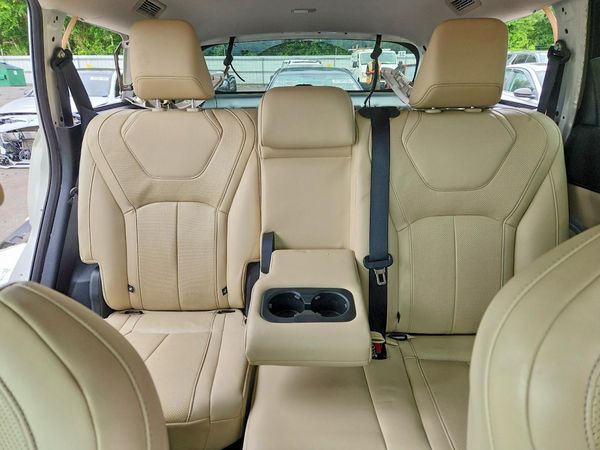 2022 INFINITI QX60 Luxe