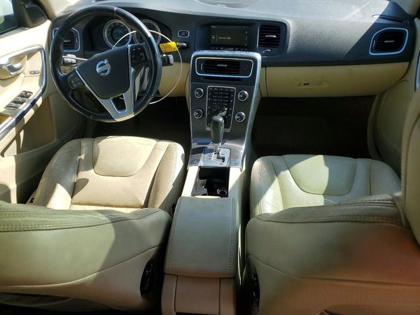2012 VOLVO S60